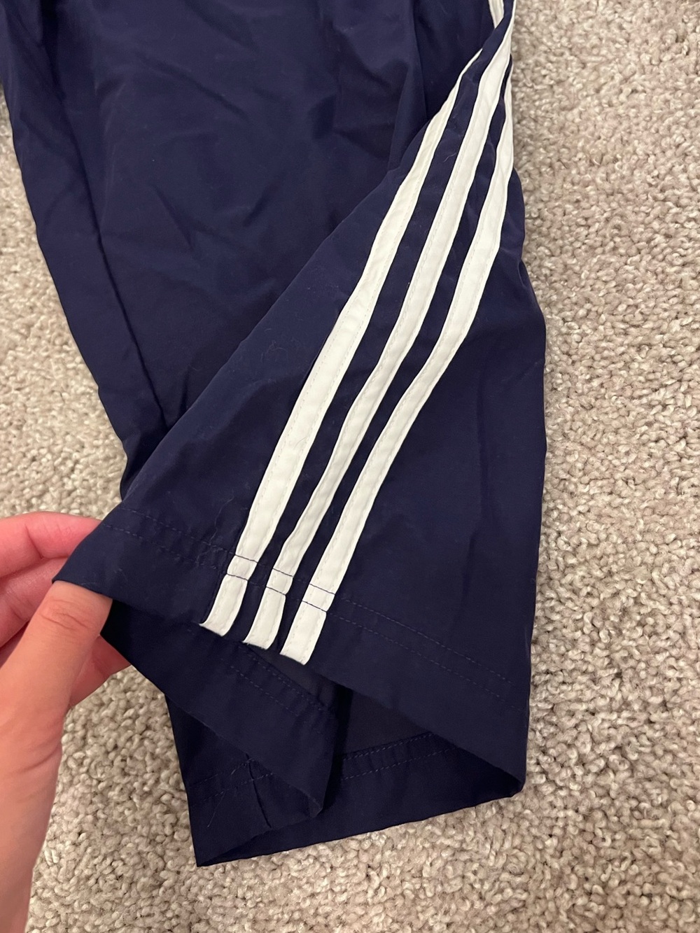 🟣ADIDAS: Women’s size L, vintage purple & white stripe track pants preowned🟣 - Picture 9 of 10